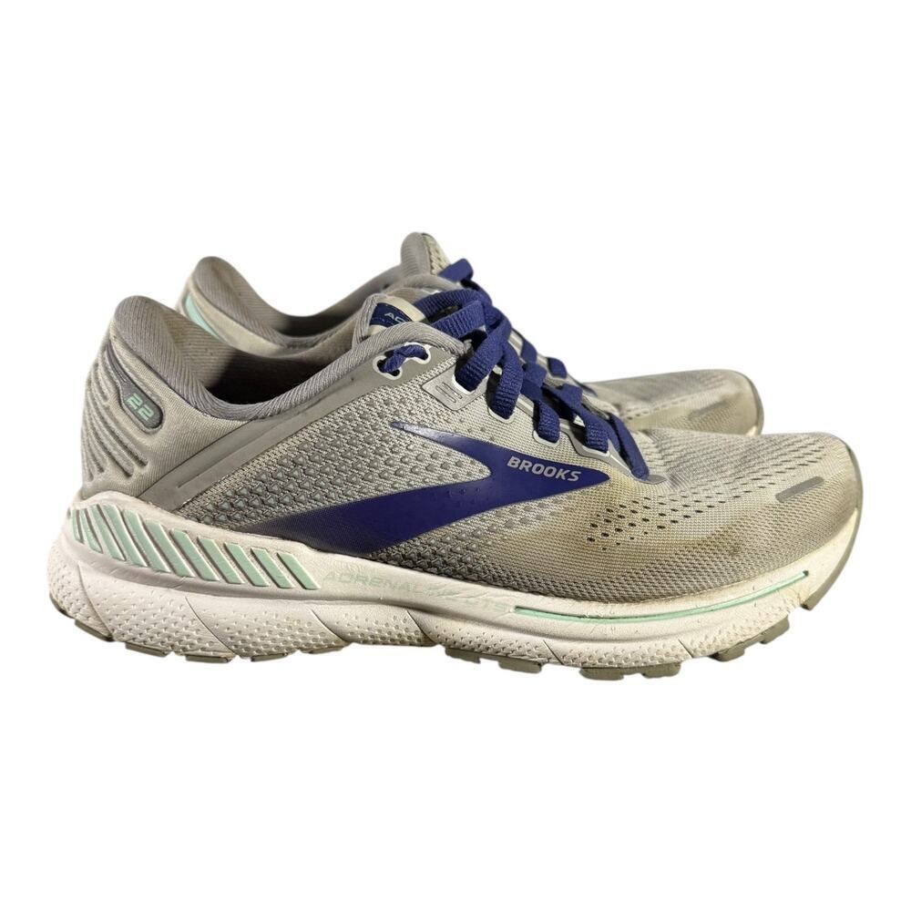 Brooks Womens Adrenaline GTS 22 1203531D045 Gray Running Shoes Sneakers Size 7D